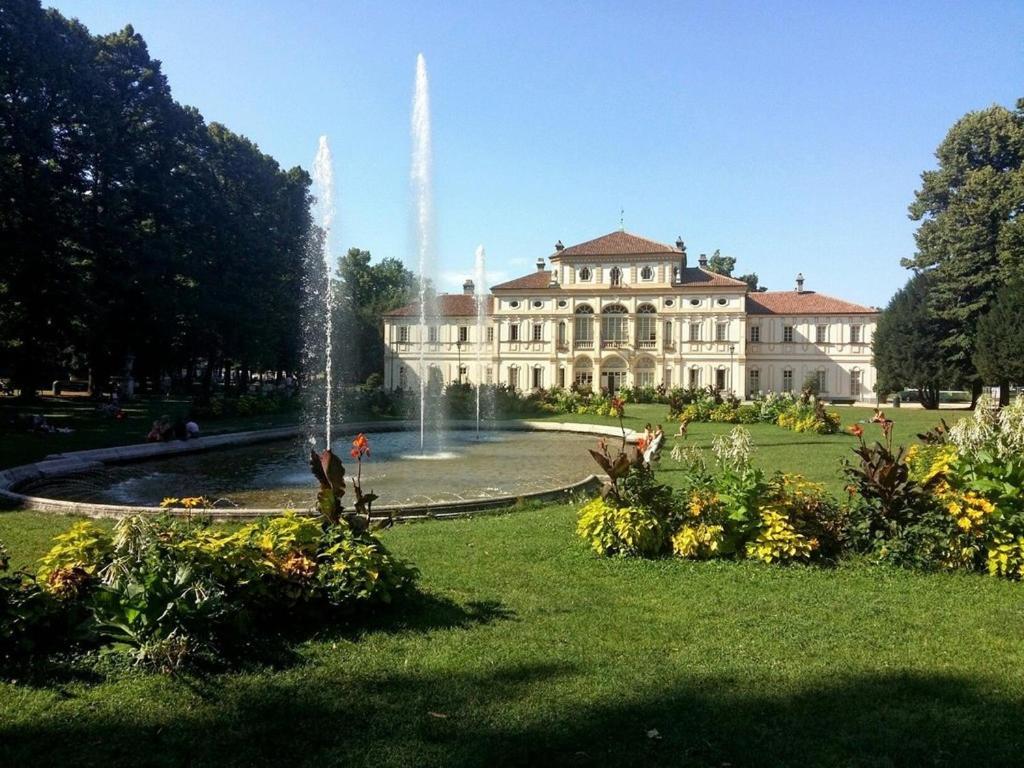 Monolocale Comodo Alla Metro Turin Exterior photo